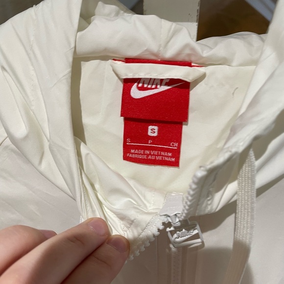 White Nike Front Zip Lined Hooded Windbreaker - Picture 2 of 3